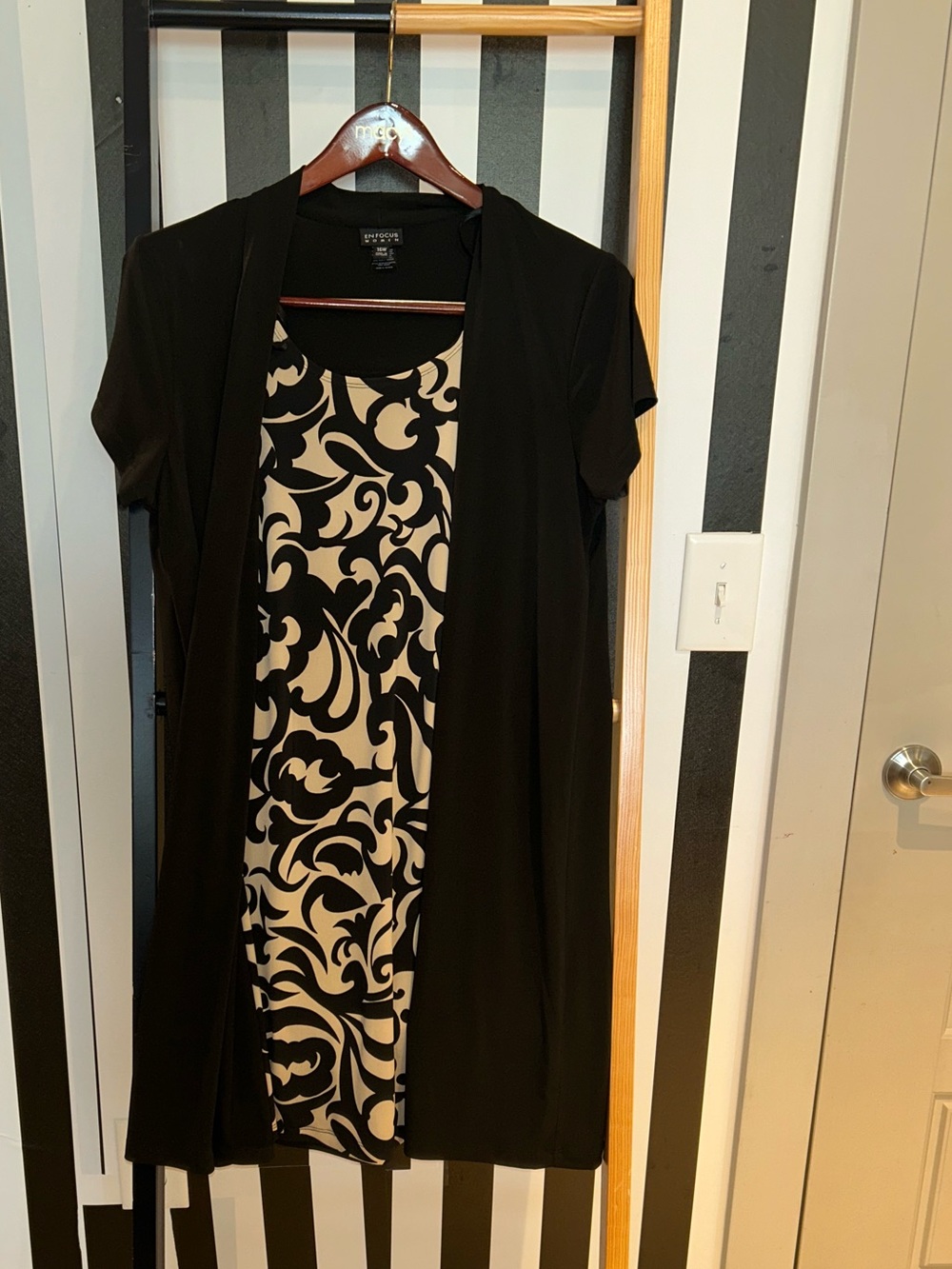 Black Open Short-Sleeve Cardigan with Black & Cream Swirl Dress